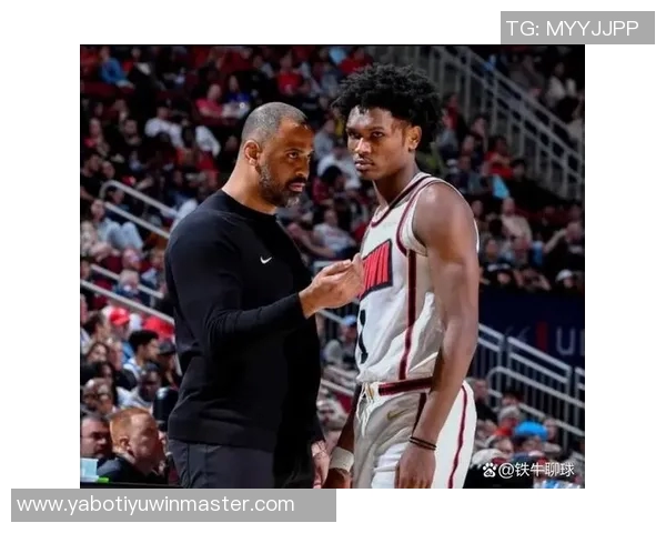 乌度卡:失利源于投篮命中率低下而非拼劲不足 乌度卡:失利源于投篮命中率低下而非拼劲不足