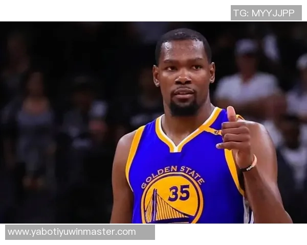 杜兰特第四节表现低迷未能得分球队遭遇失利令人失望