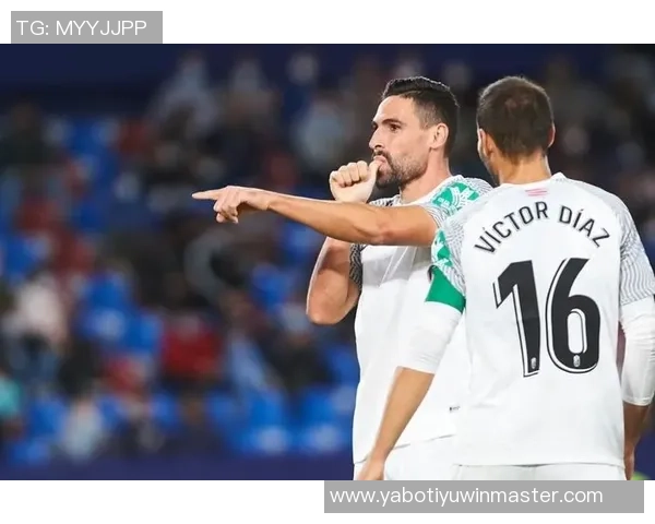 巴拉圭右路传中破门日本再次落后于对手的尴尬局面